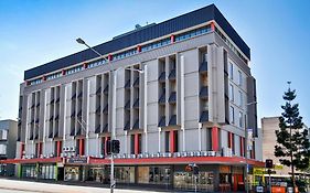 Madison Plaza Townsville